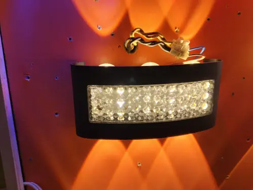 Wall light on PAPAPA marketplace